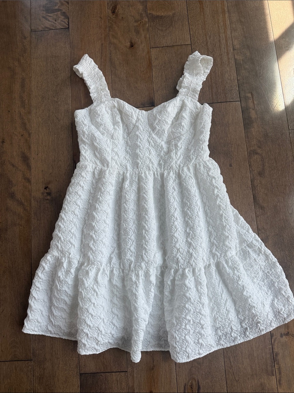 All in Favor Corset Bodice Textured Minidress in White.     Size L